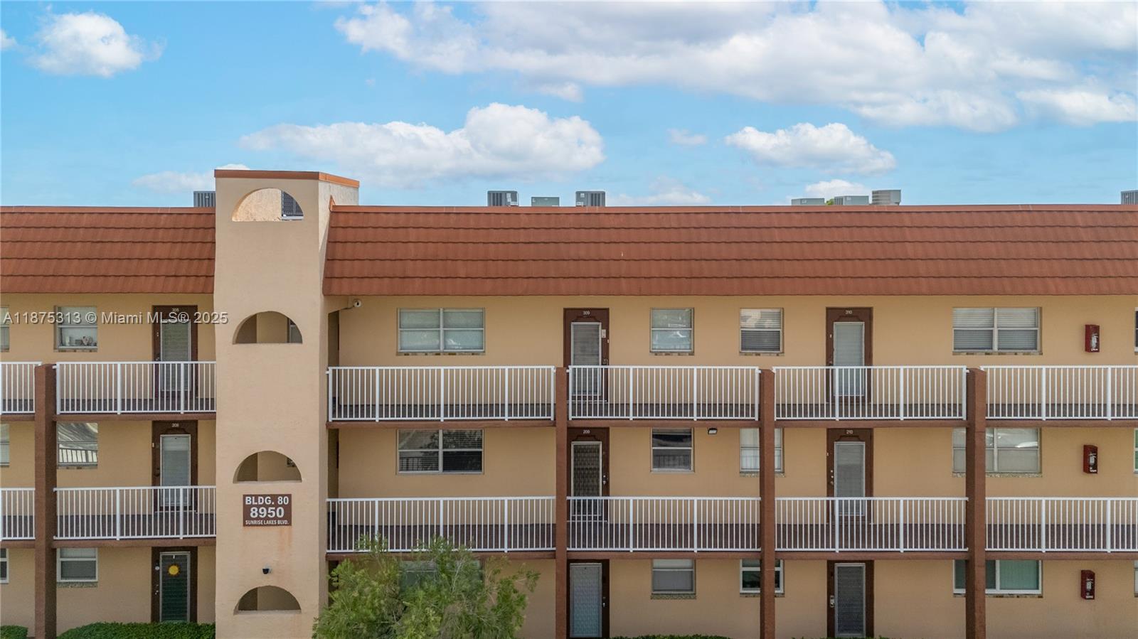 Sunrise Lakes Phase 3 - Residential