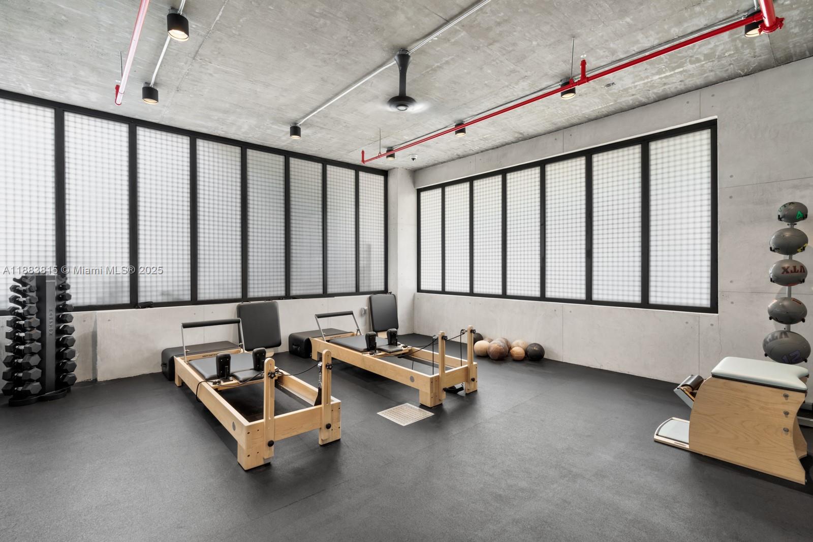 LINCOLN SUB - Residential Lease