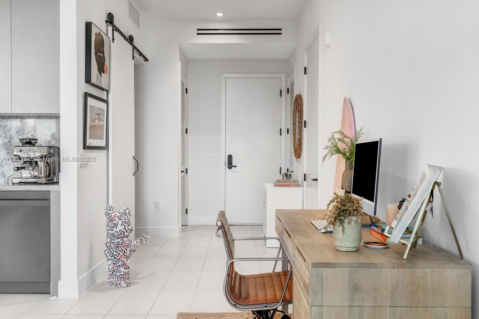 LINCOLN SUB - Residential Lease