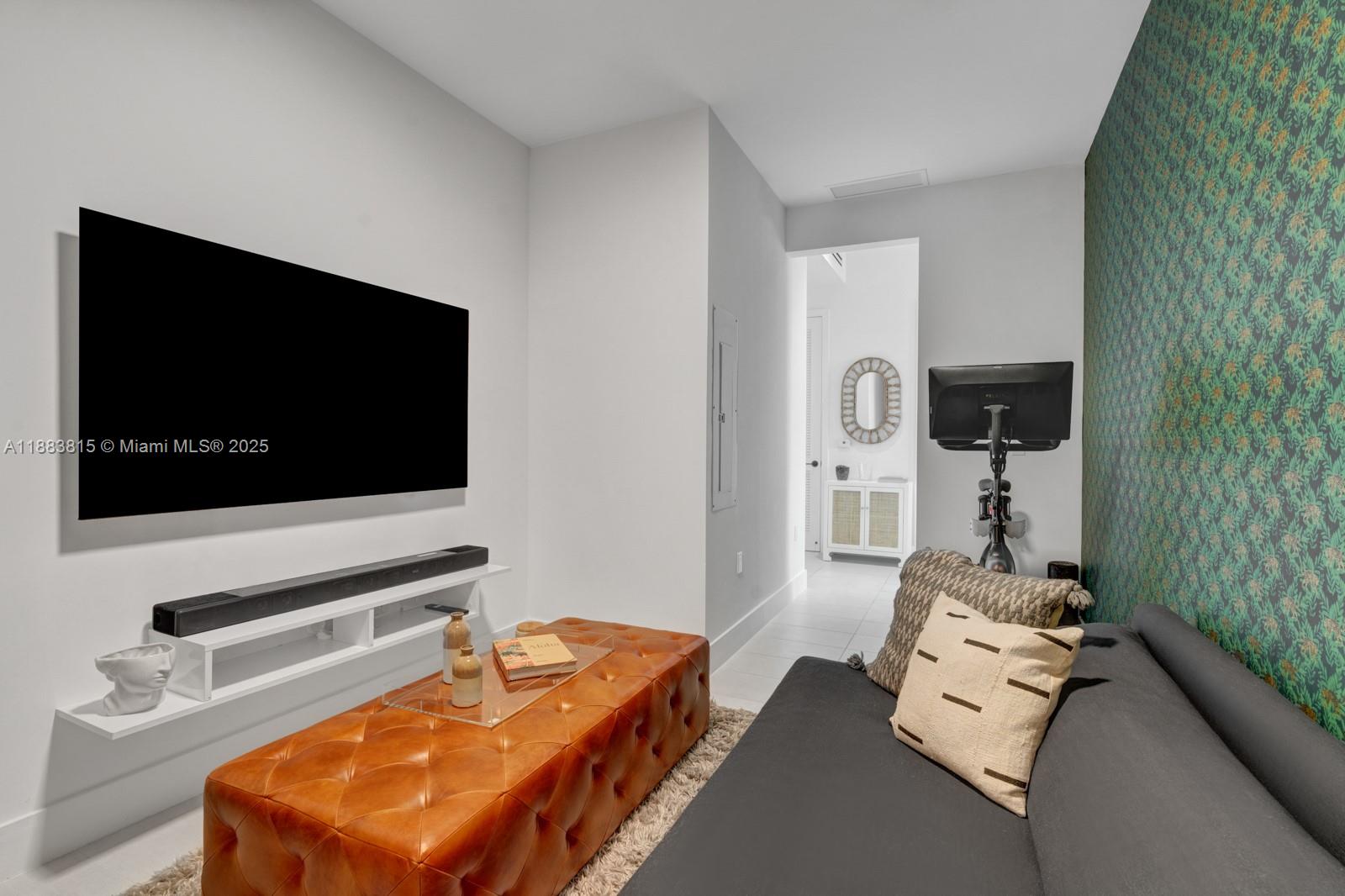 LINCOLN SUB - Residential Lease