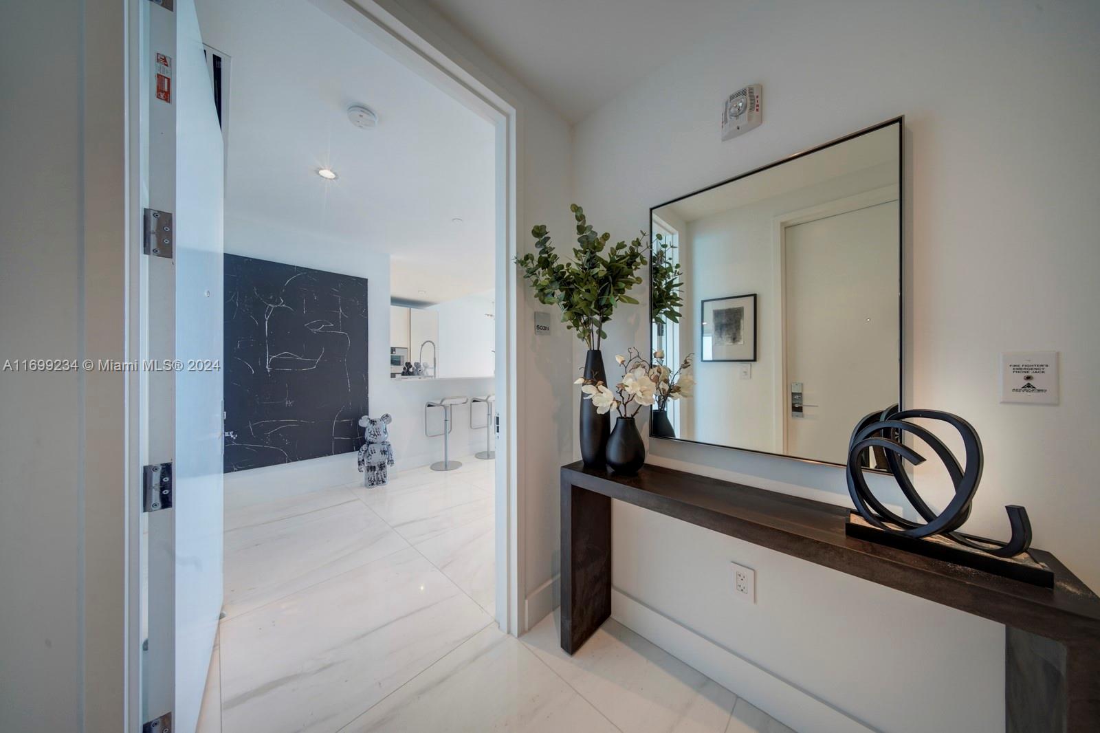 OCEANA BAL HARBOUR CONDO - Residential
