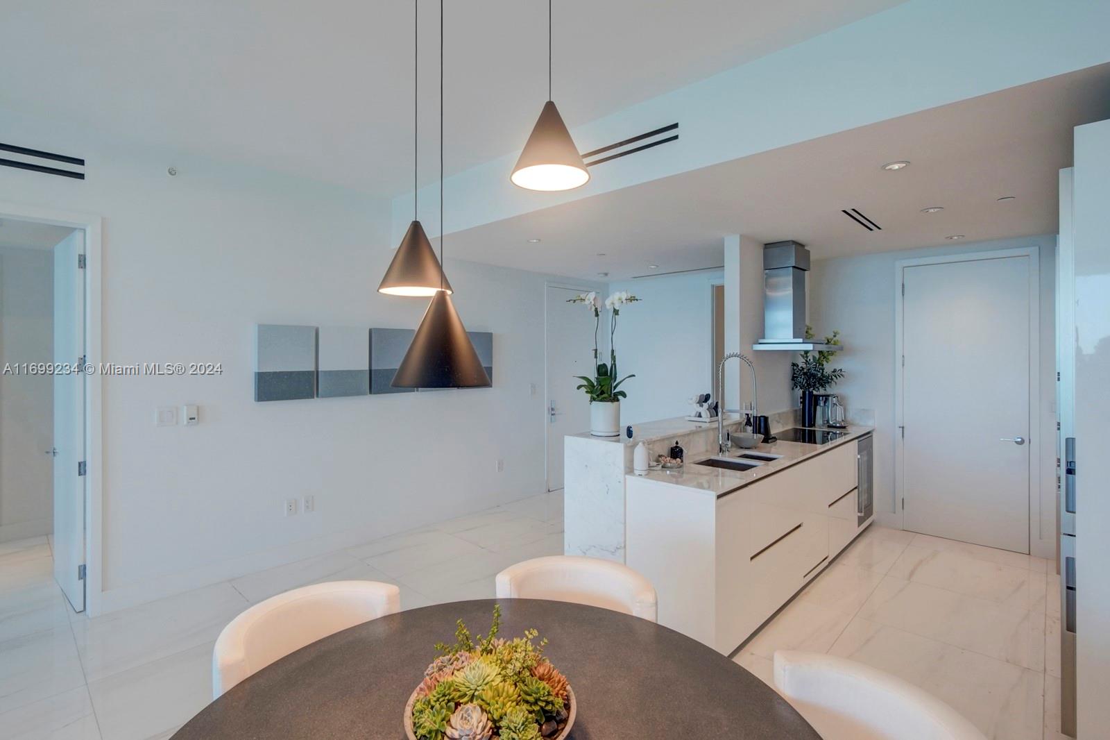 OCEANA BAL HARBOUR CONDO - Residential