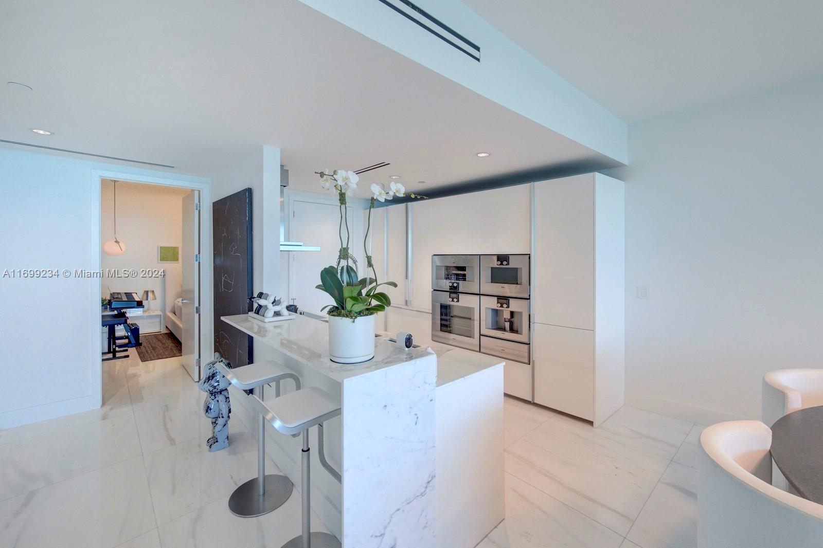 OCEANA BAL HARBOUR CONDO - Residential