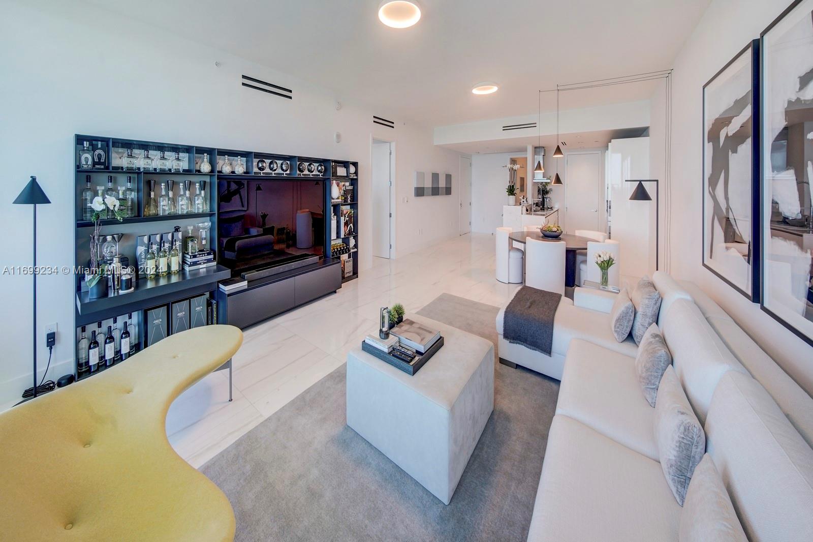 OCEANA BAL HARBOUR CONDO - Residential