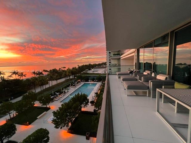 OCEANA BAL HARBOUR CONDO - Residential