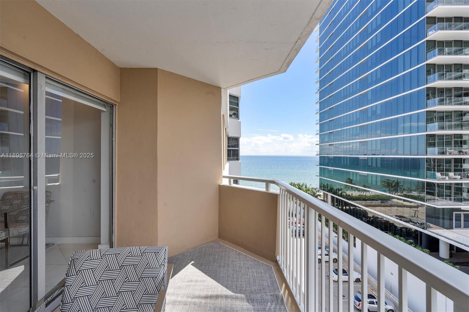 HEMISPHERES CONDO - Residential Lease