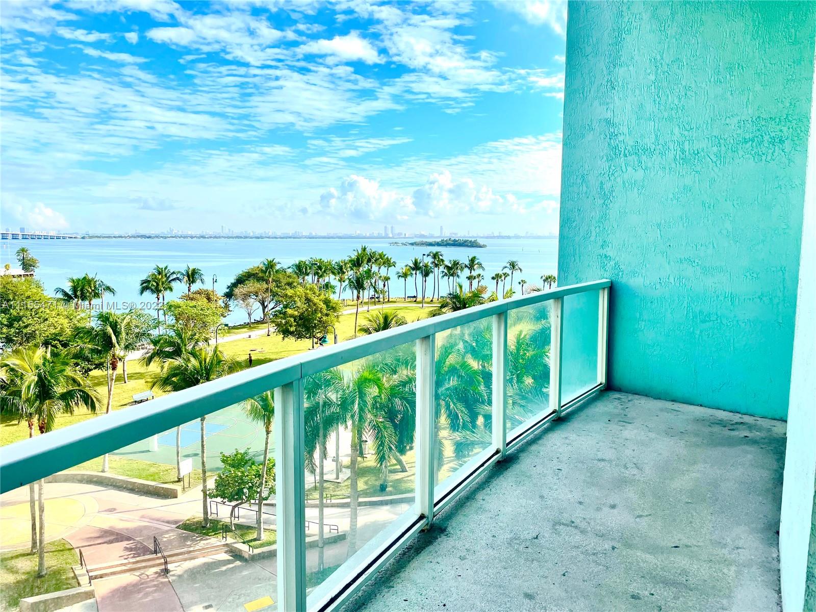 QUANTUM ON THE BAY CONDO - Residential Lease