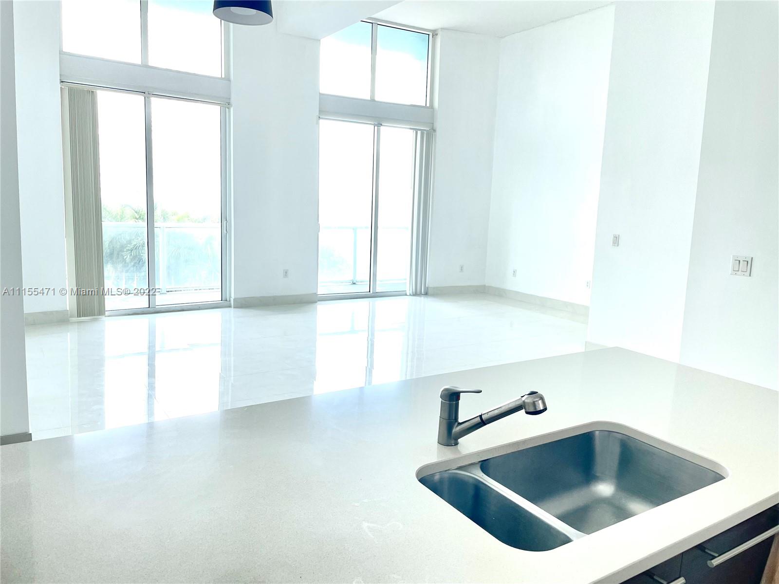 QUANTUM ON THE BAY CONDO - Residential Lease