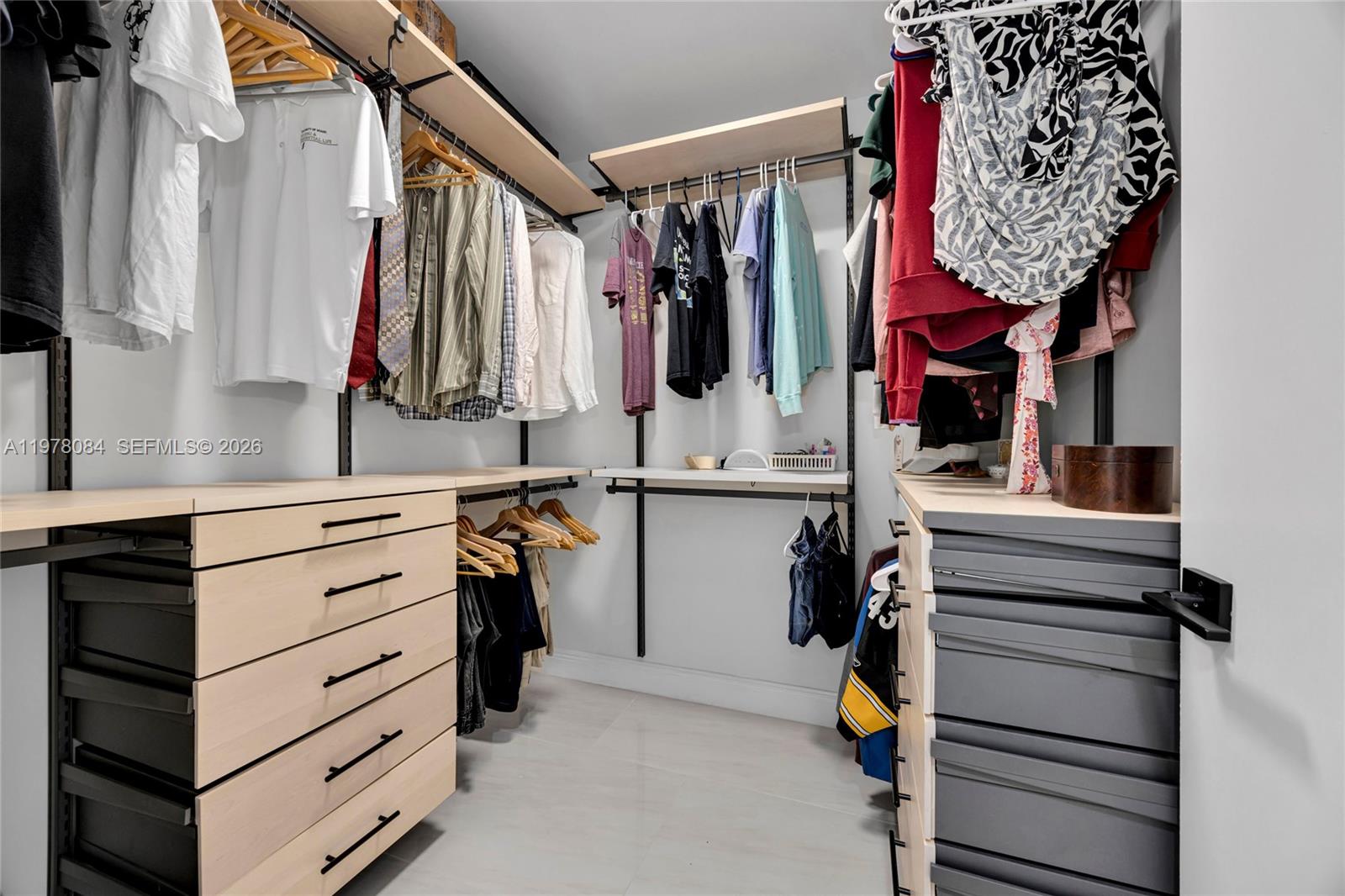 MERION PARK MANOR 2ND ADD - Residential