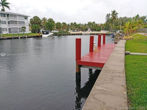 581 Blue Heron Dr 107-B Hallandale Beach FL 33009