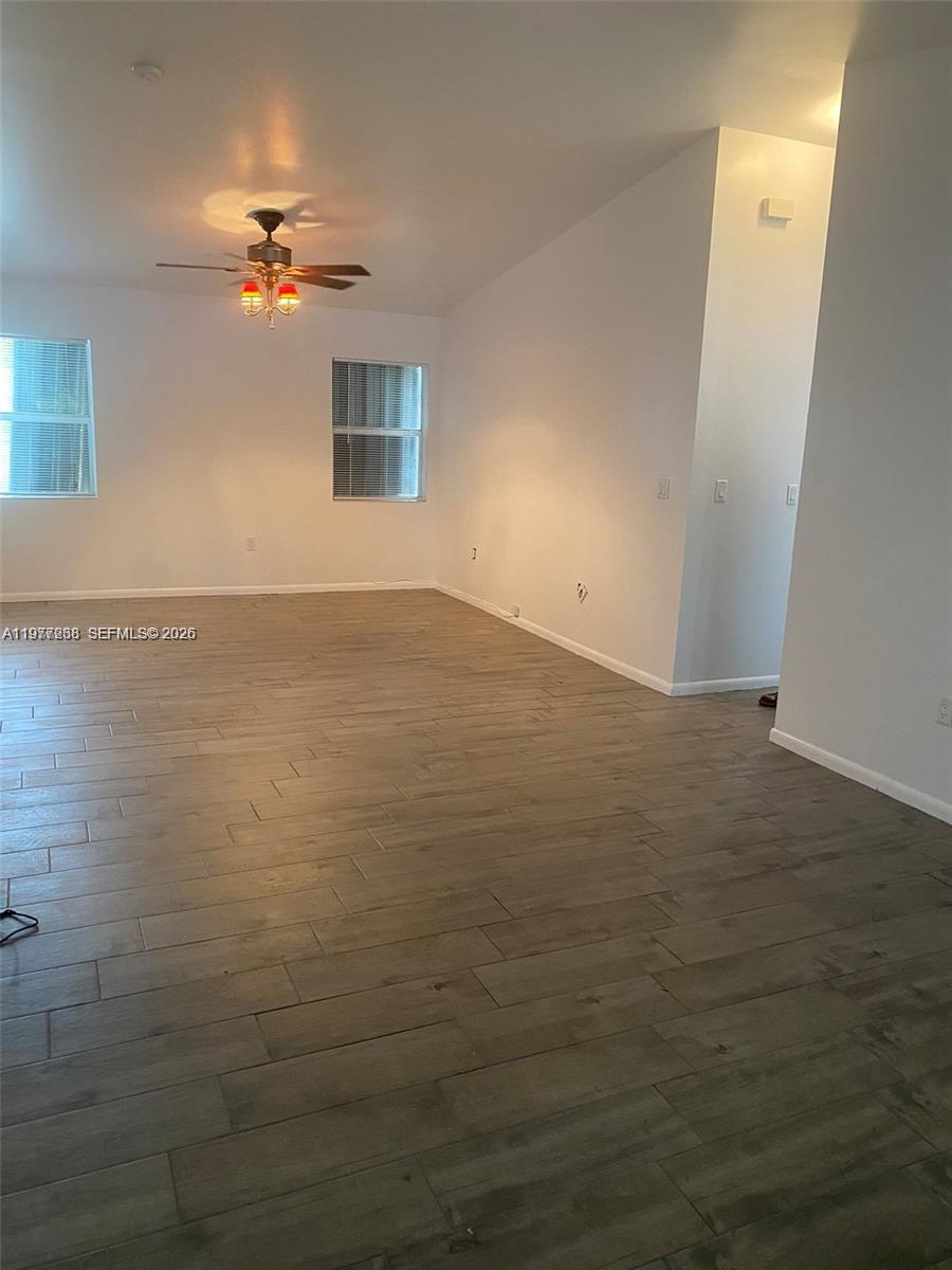 CORAL REEF CENTER REP - Residential Lease