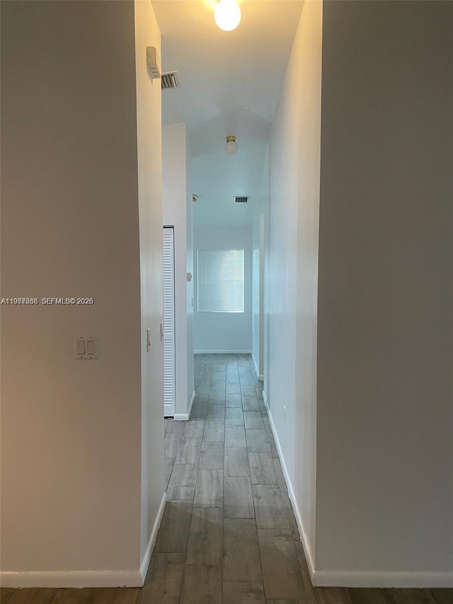 CORAL REEF CENTER REP - Residential Lease