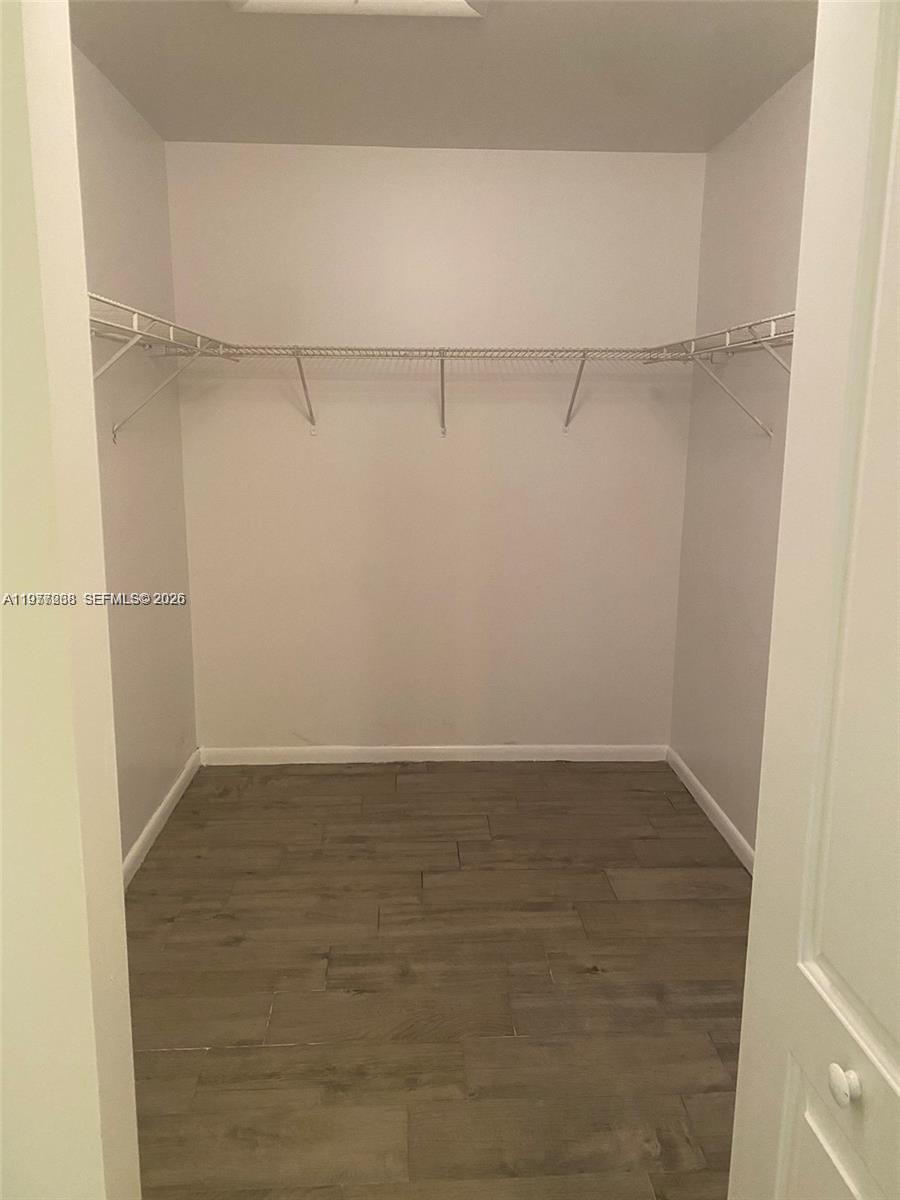 CORAL REEF CENTER REP - Residential Lease