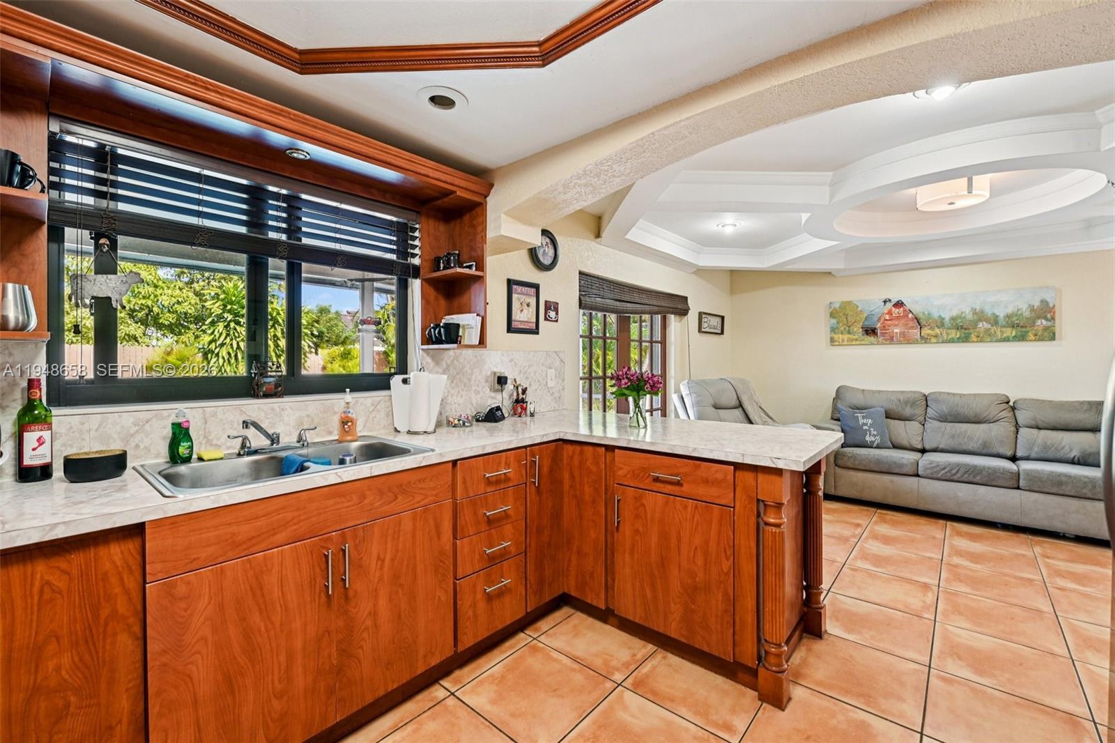 LAS PALMAS CONDO 2/7 - Residential