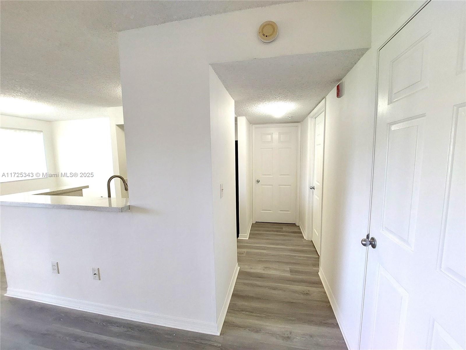 ROYAL GRAND CONDO - Residential