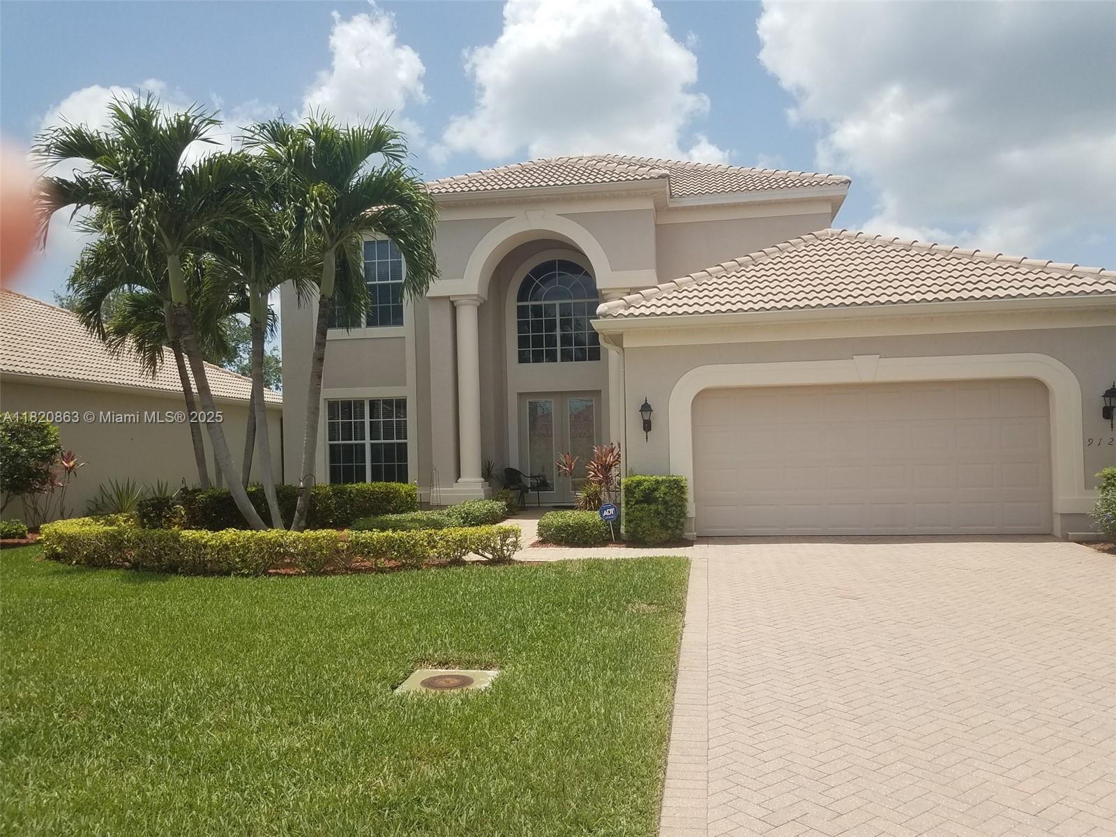 9124 N Links Drive, Fort Myers, Lee County, Florida - 3 Bedrooms  
3 Bathrooms - 