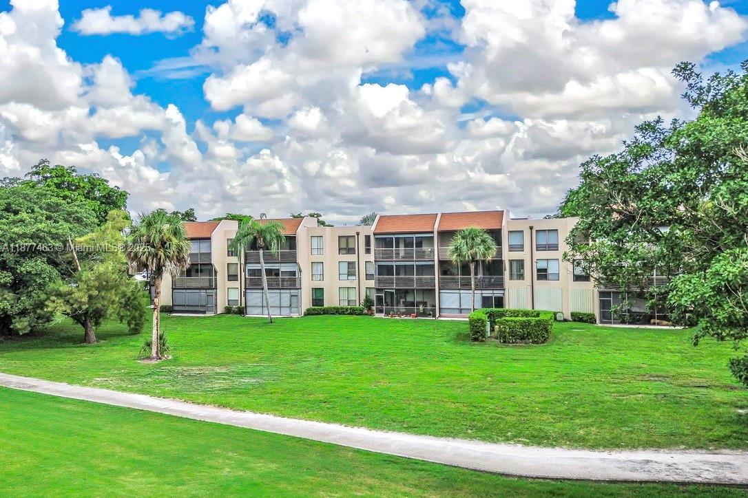 CONCORD VILLAGE CONDOMINI - Residential