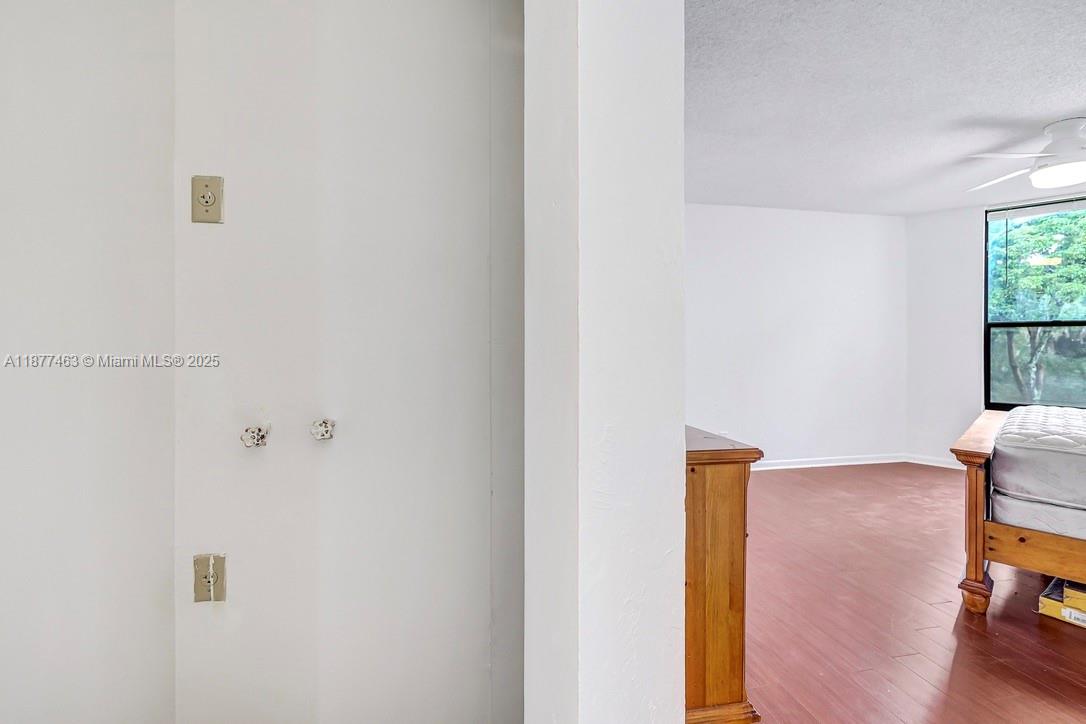 CONCORD VILLAGE CONDOMINI - Residential