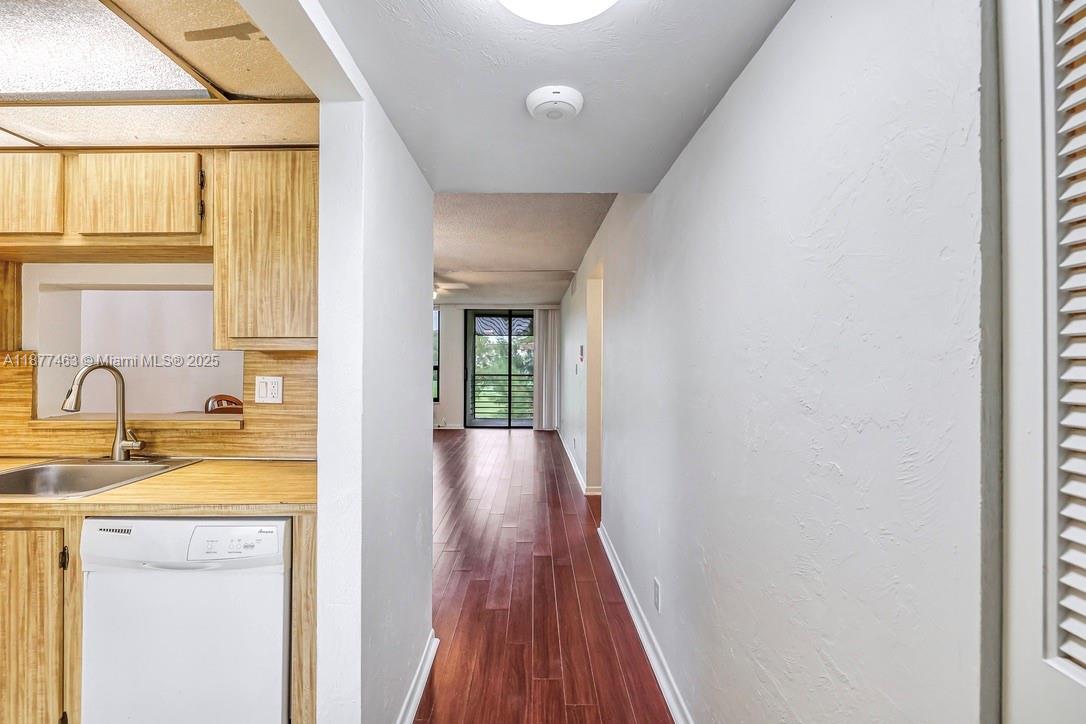 CONCORD VILLAGE CONDOMINI - Residential
