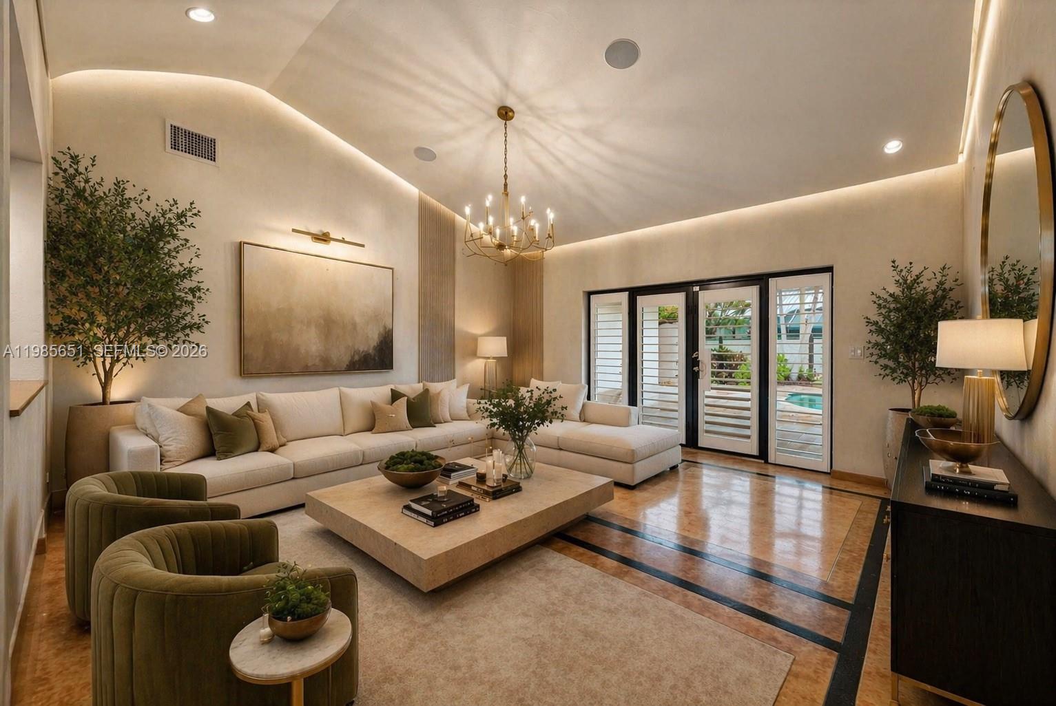 CLINTON GROVE ESTS - Residential