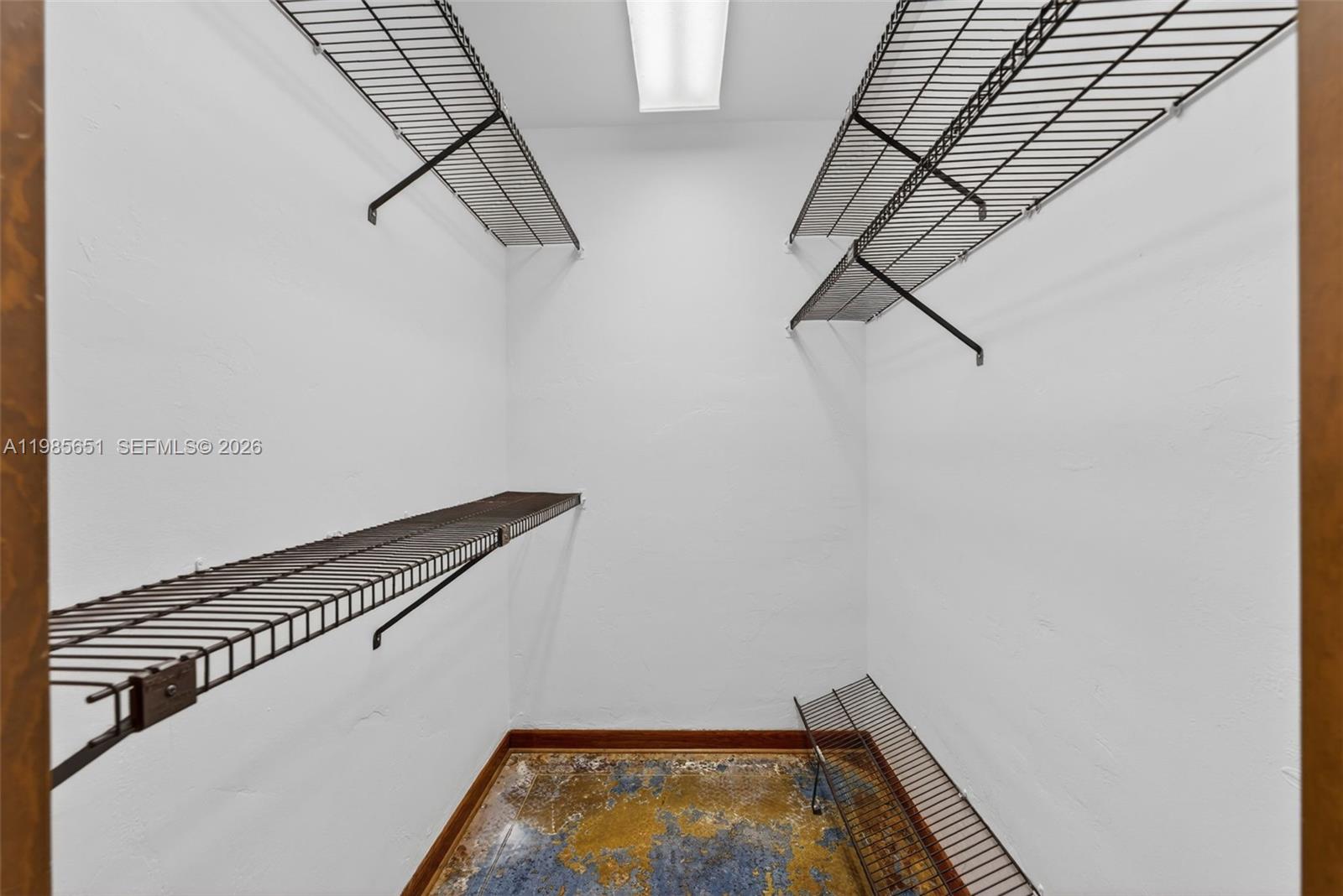 CLINTON GROVE ESTS - Residential