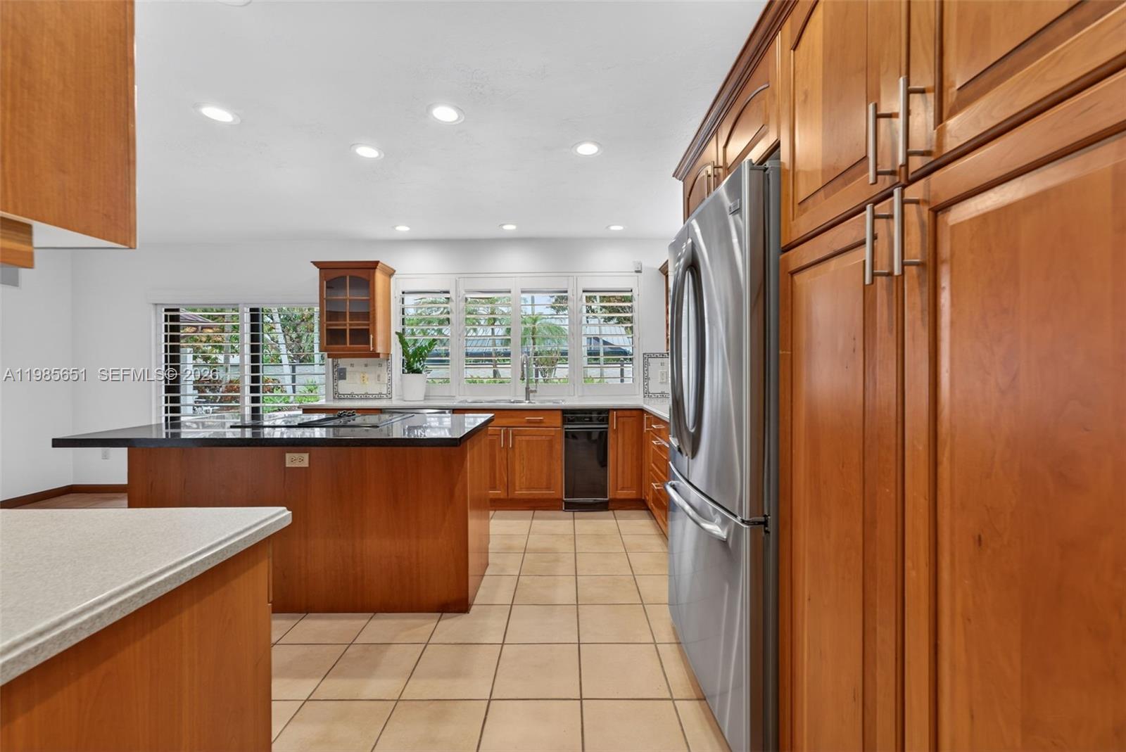 CLINTON GROVE ESTS - Residential