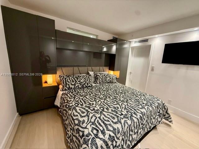 WAVE CONDO - Residential