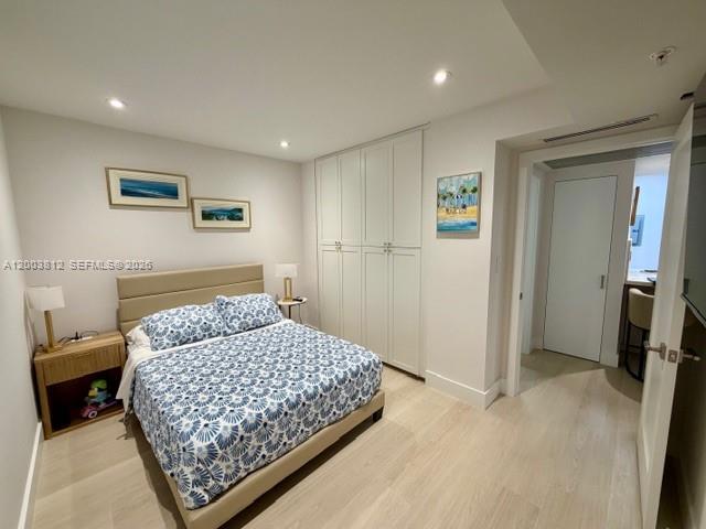 WAVE CONDO - Residential