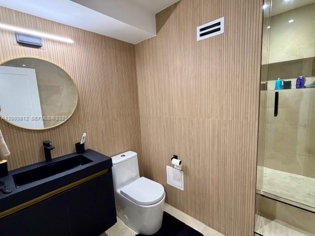 WAVE CONDO - Residential