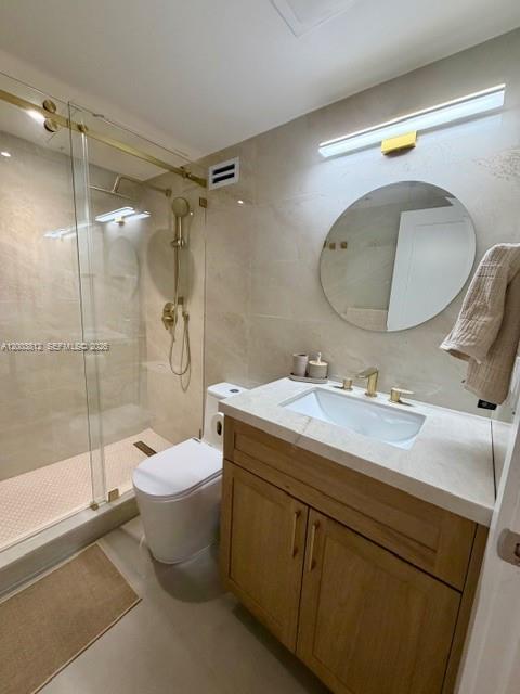 WAVE CONDO - Residential