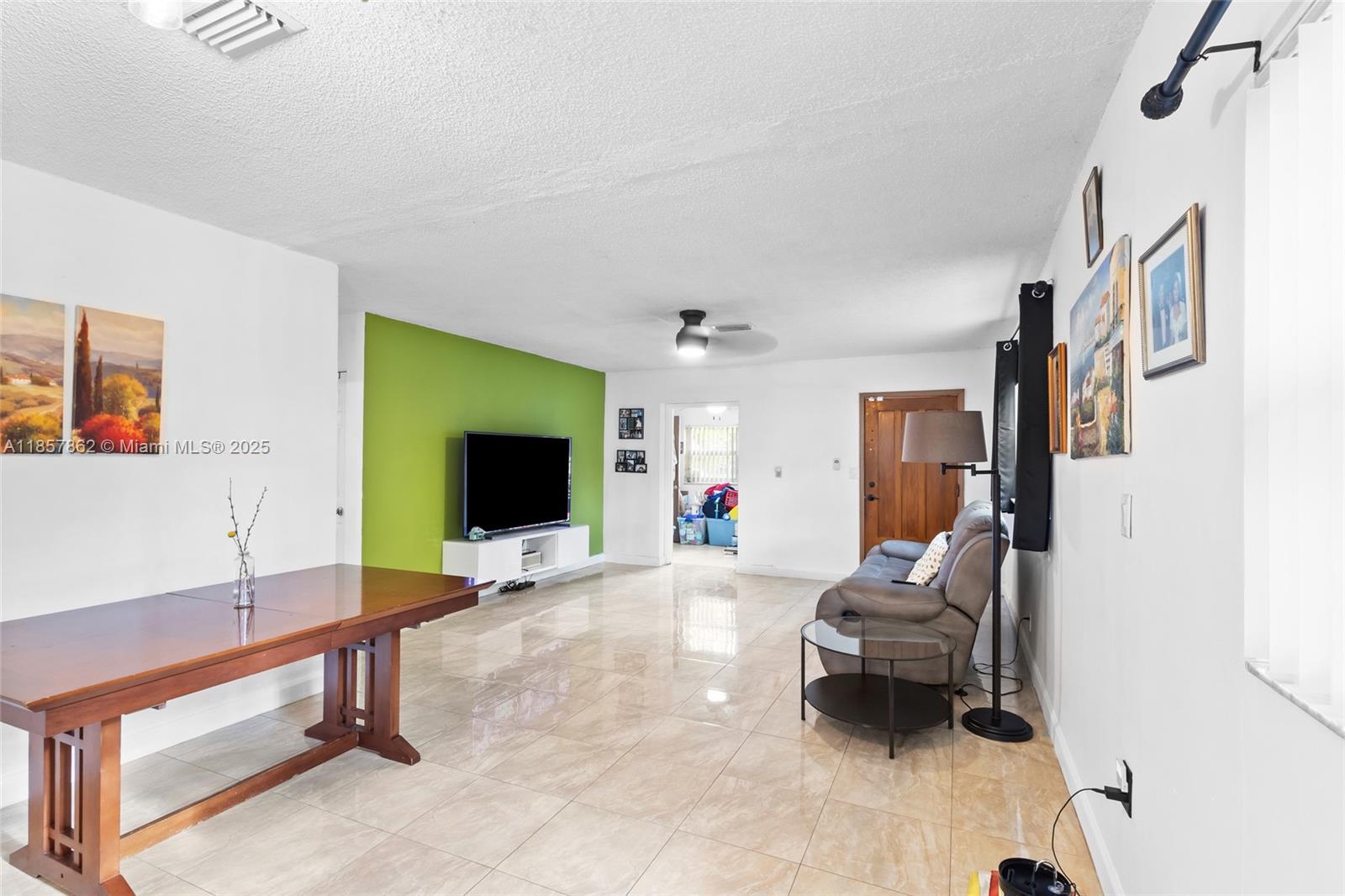 COLLIER ESTATES 3RD ADD - Residential