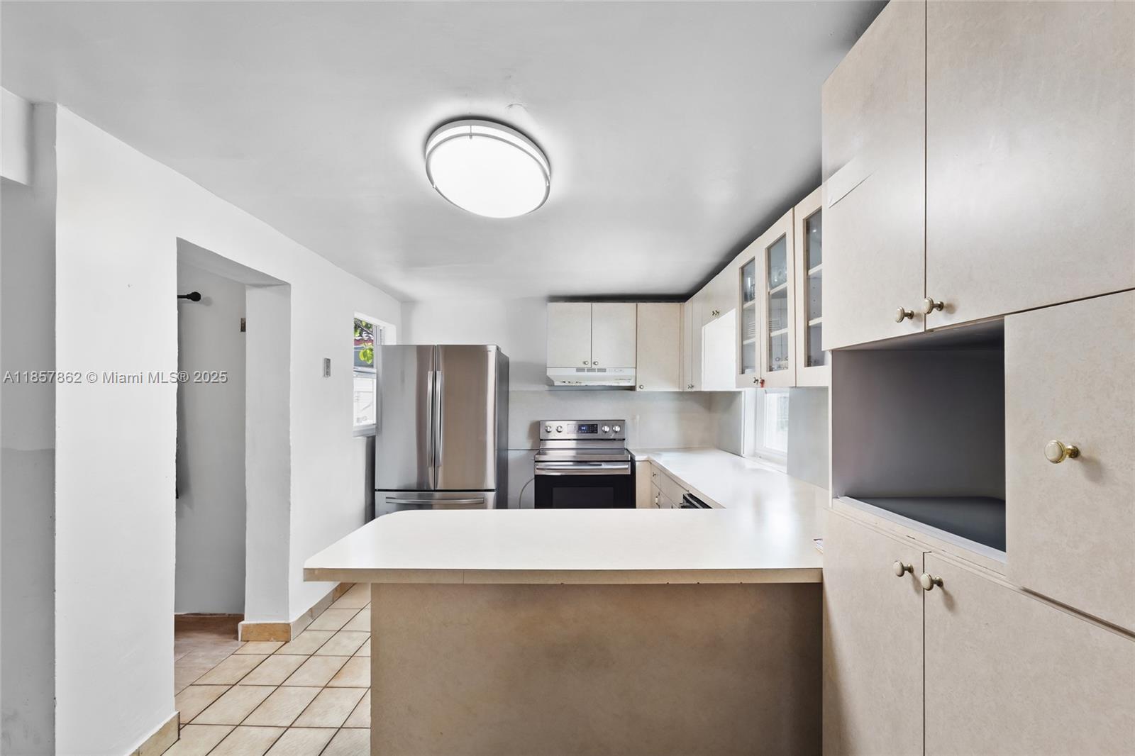 COLLIER ESTATES 3RD ADD - Residential