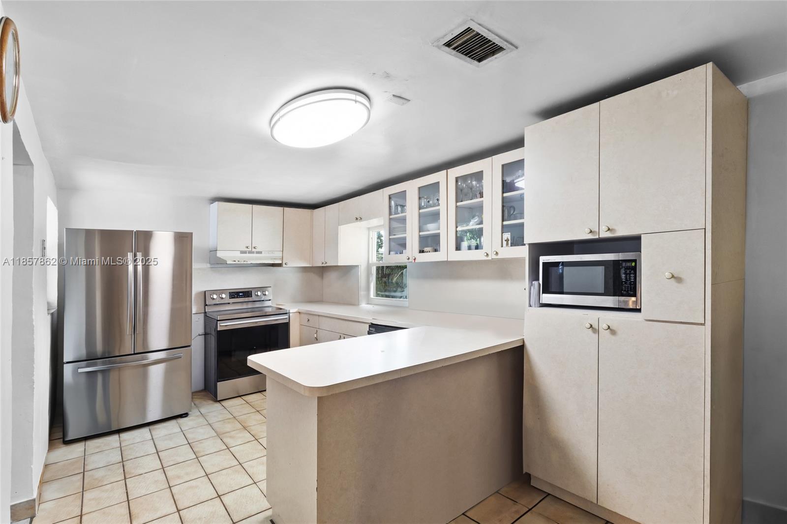 COLLIER ESTATES 3RD ADD - Residential