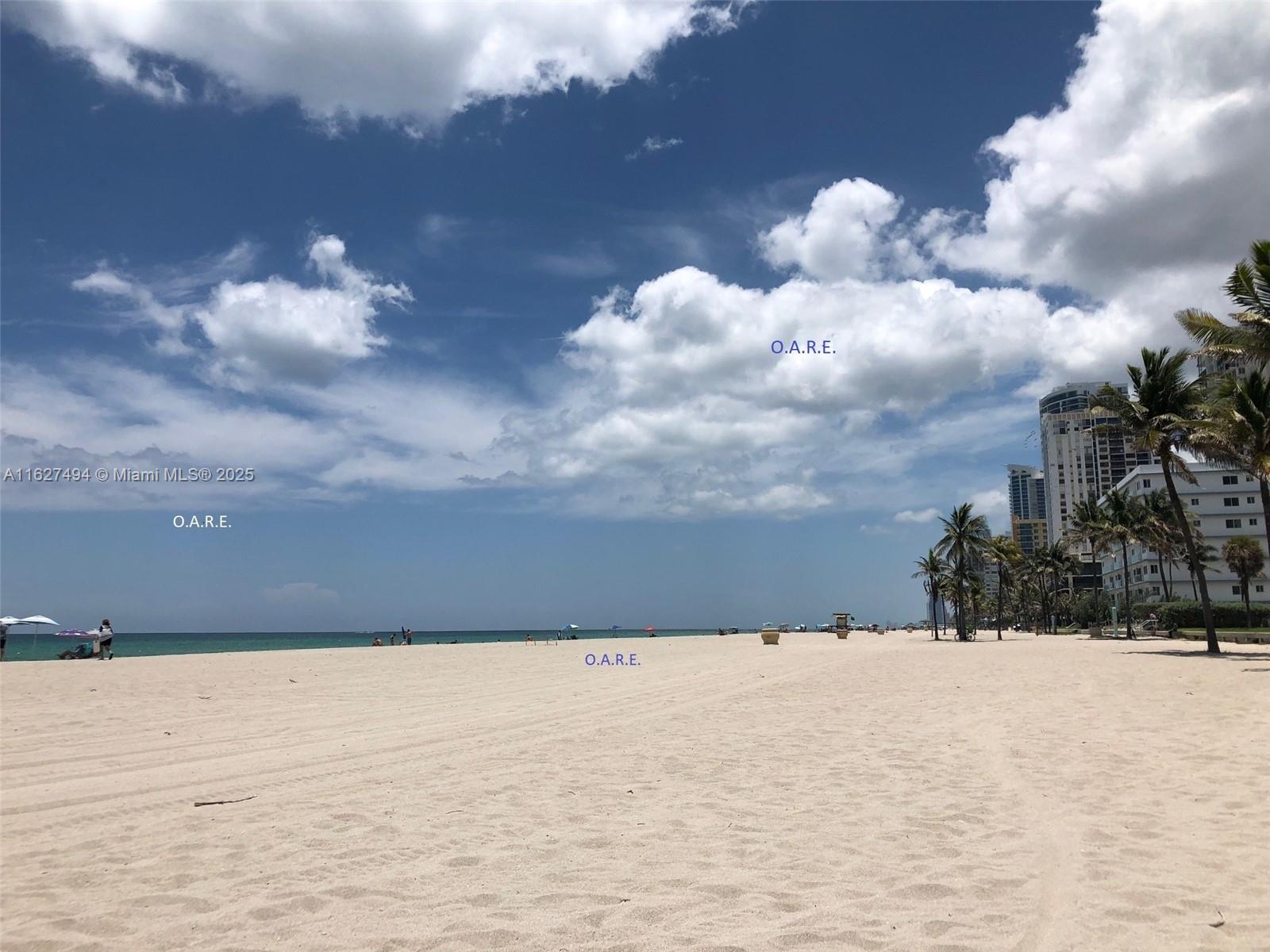 TIDES ON HOLLYWOOD BEACH - Residential Lease