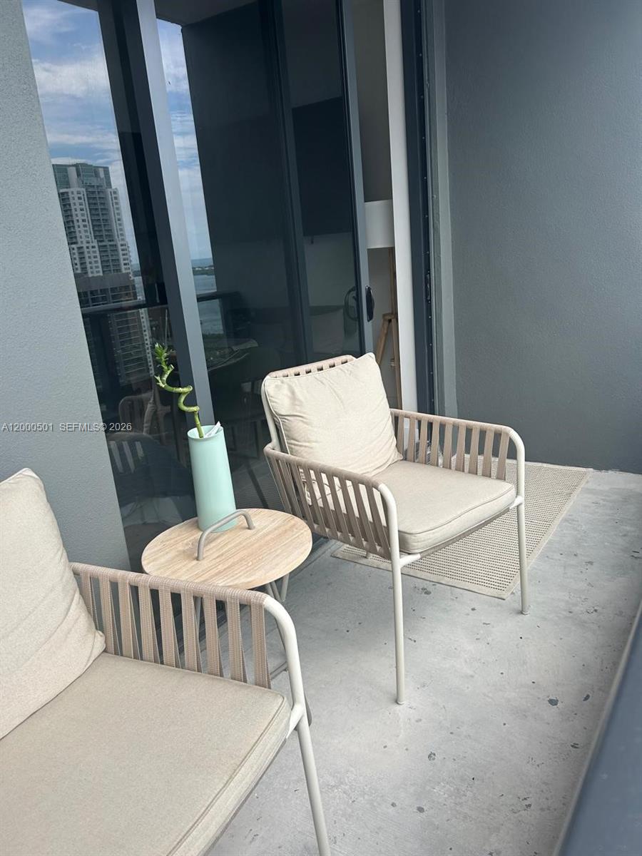 NATIIVO/ GALE RESIDENCES - Residential