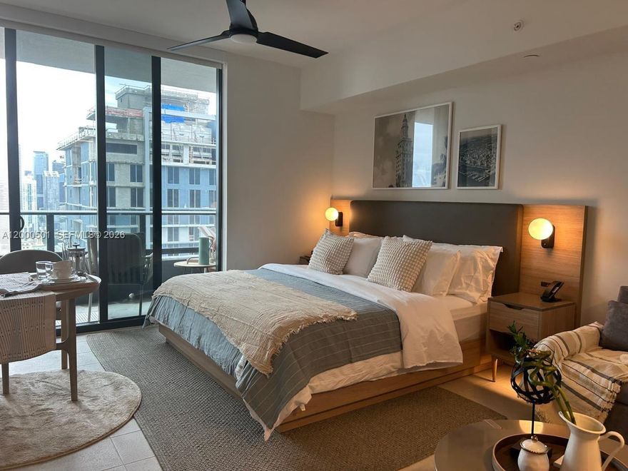 Prime opportunity at Native Downtown, The Gale hotel Miami!! Stunning, brand-new fully furnished studio with breathtaking views and NO rental restrictions, perfect for Airbnb, short-term or long-term rentals.
Smart-home technology, and high- impact windows that flood the space with natural light, enjoy access to over 70,000 Sqft of world-class amenities including a rooftop pool, fitness center, spa, bars, restaurants, and concierge services, steps from Brightline station, Bayside, Kaseya Center.
Ideal for investors seeking strong rental income.