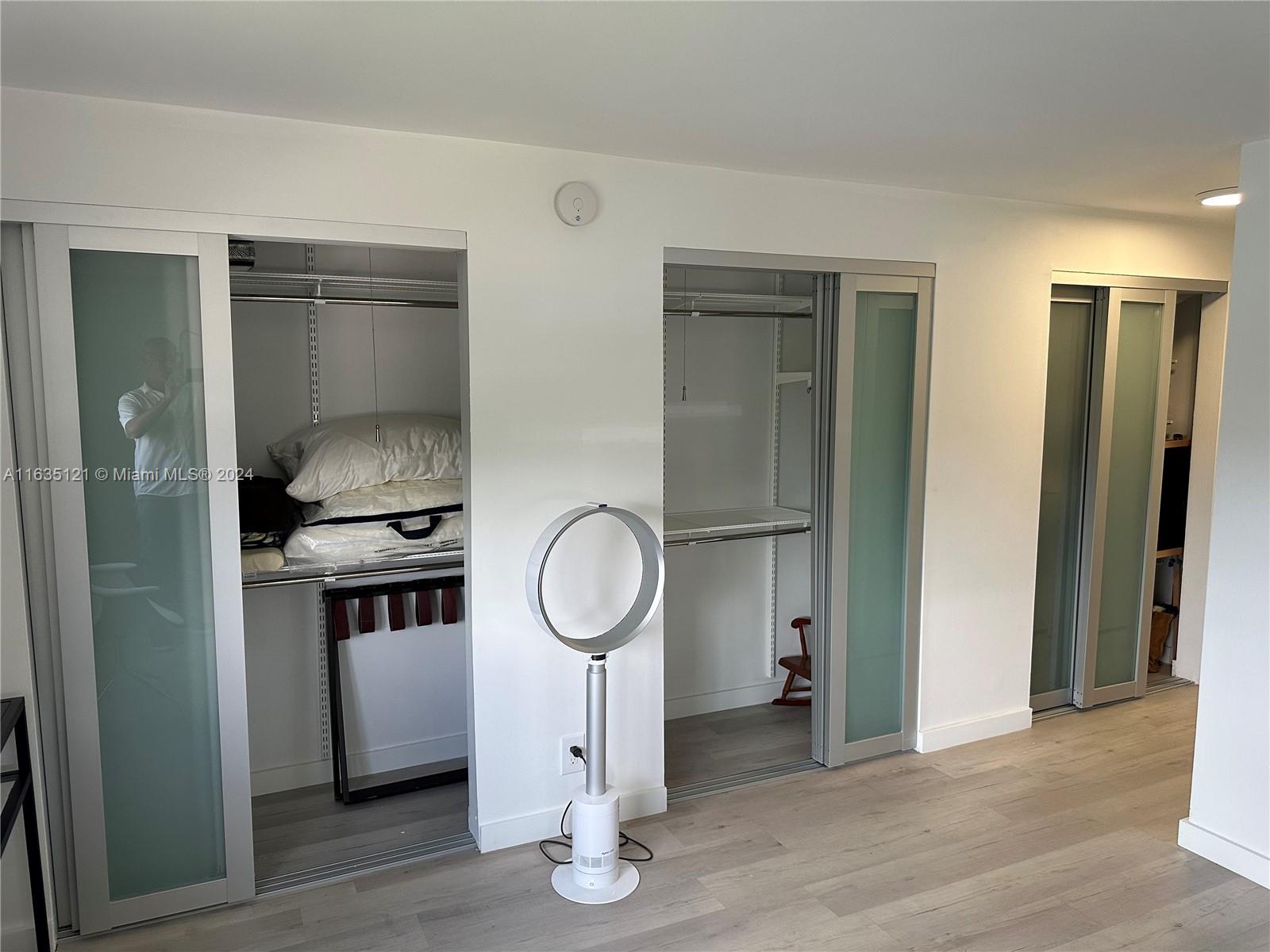 MEADOWBROOK LAKES VIEW CO - Residential