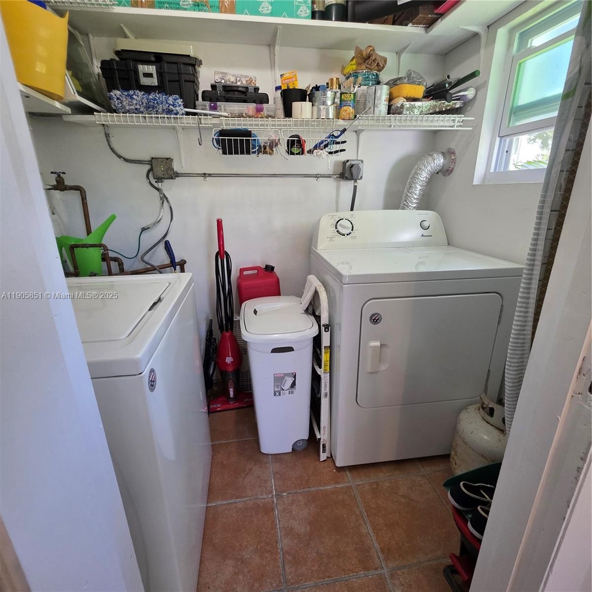 GREEN HILLS PARK WEST - Residential