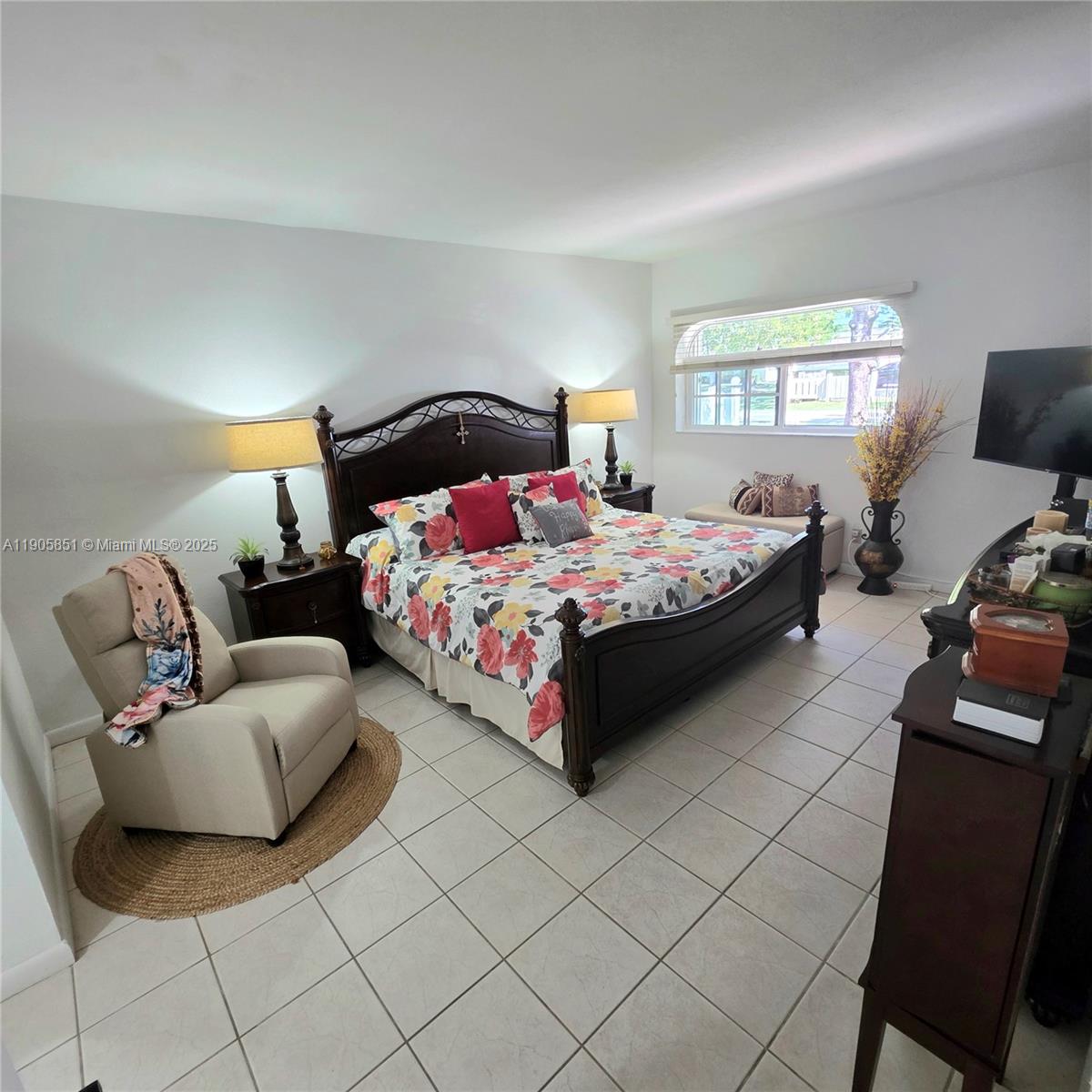 GREEN HILLS PARK WEST - Residential