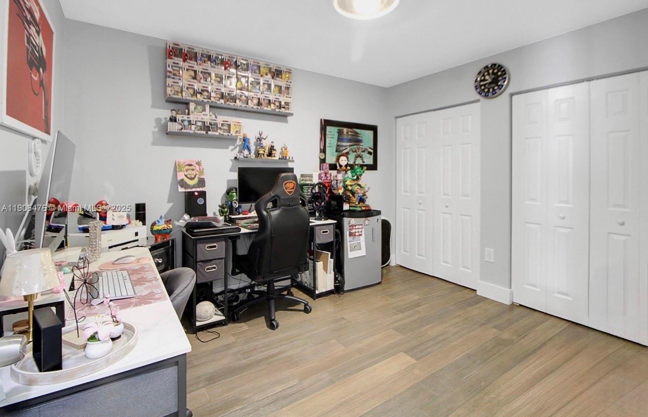 BRIGHTONS MEADOW TRACE - Residential