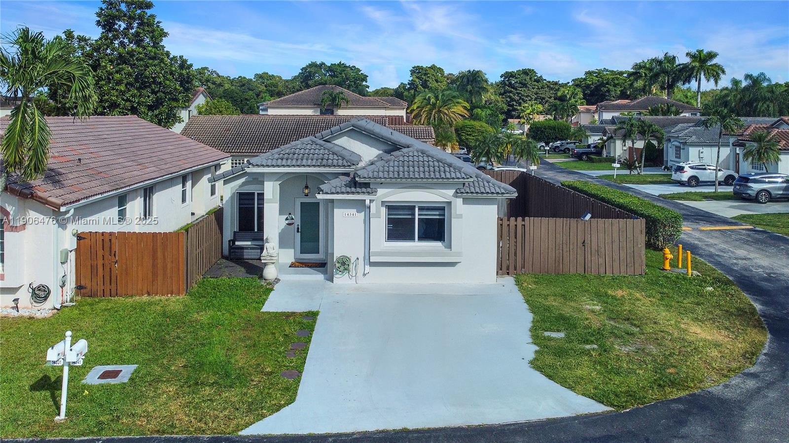 BRIGHTONS MEADOW TRACE - Residential