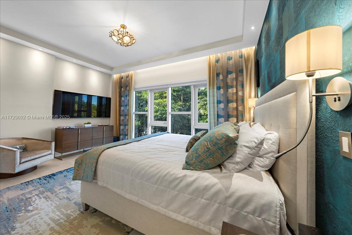 ONE BAY RESIDENCES - Residential