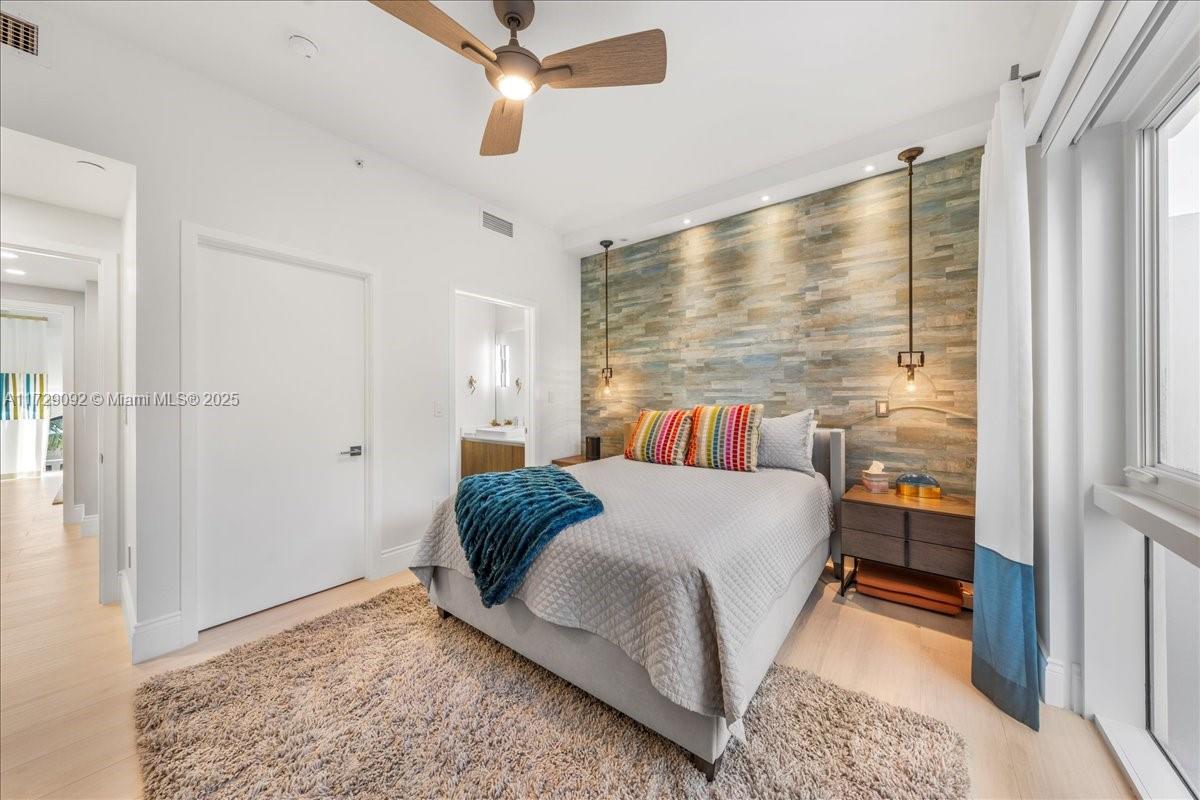 ONE BAY RESIDENCES - Residential