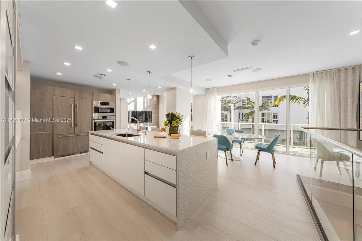 ONE BAY RESIDENCES - Residential