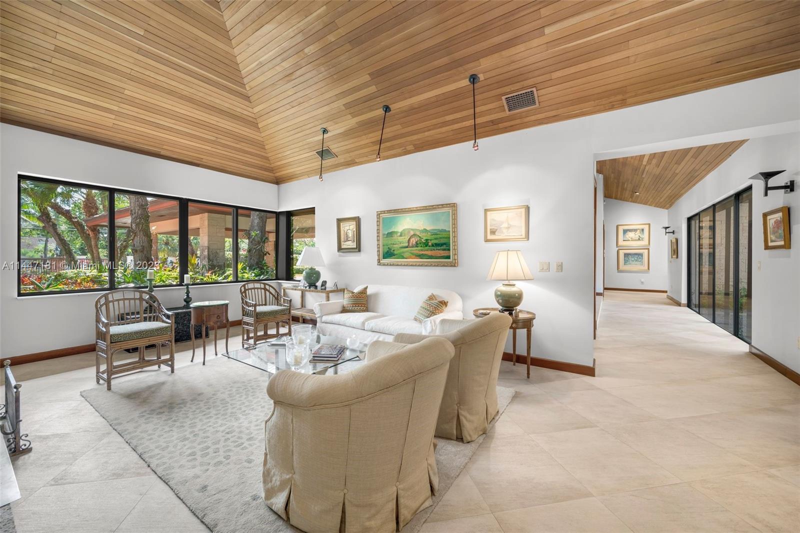 Ponce Davis - Residential