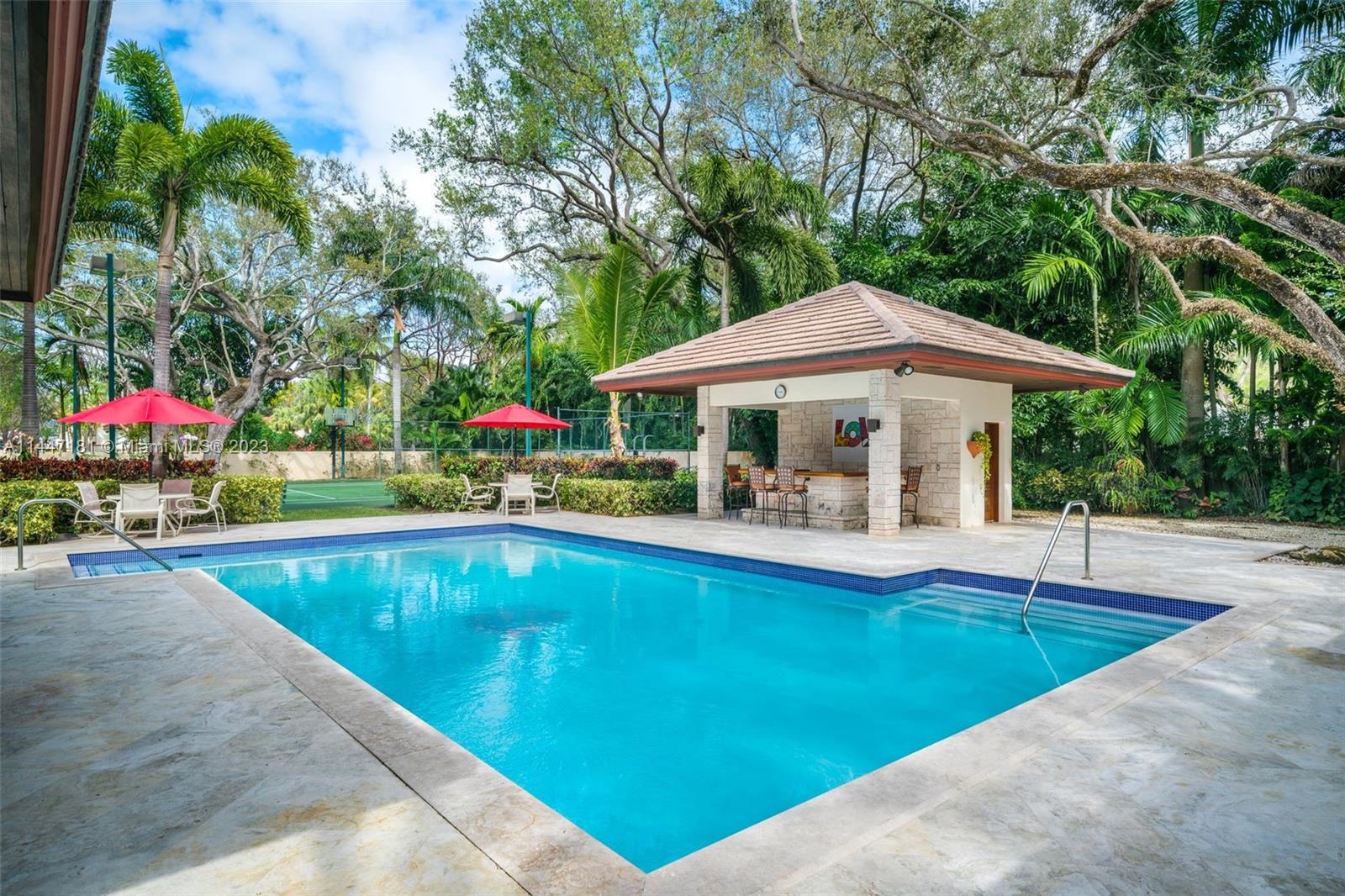 Ponce Davis - Residential