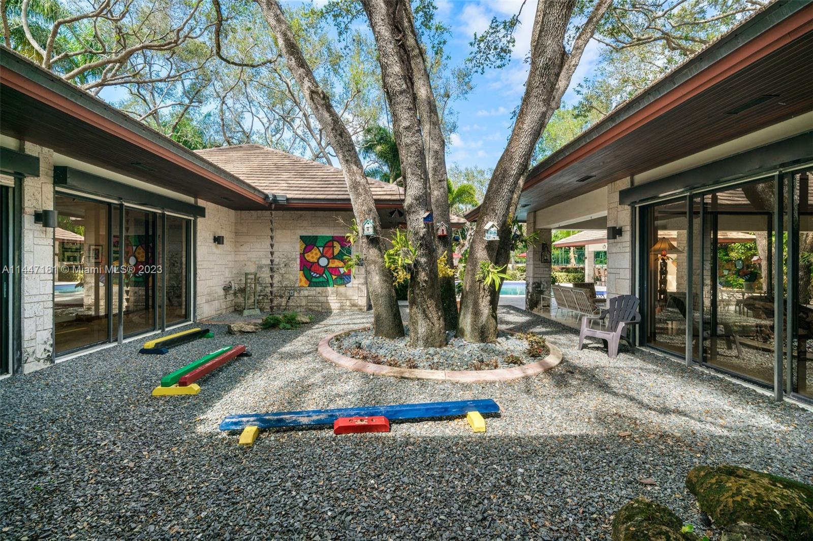 Ponce Davis - Residential