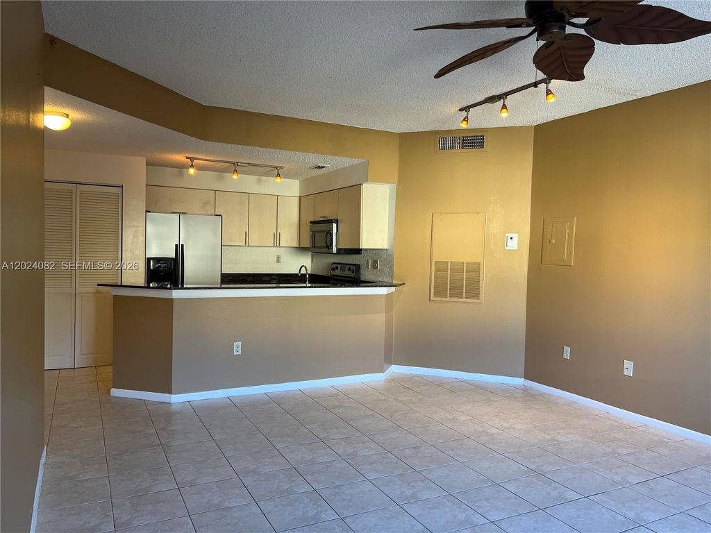 Photo of 2445 SW 18th Ter #920, Fort Lauderdale, FL 33315 (MLS # A12024082)