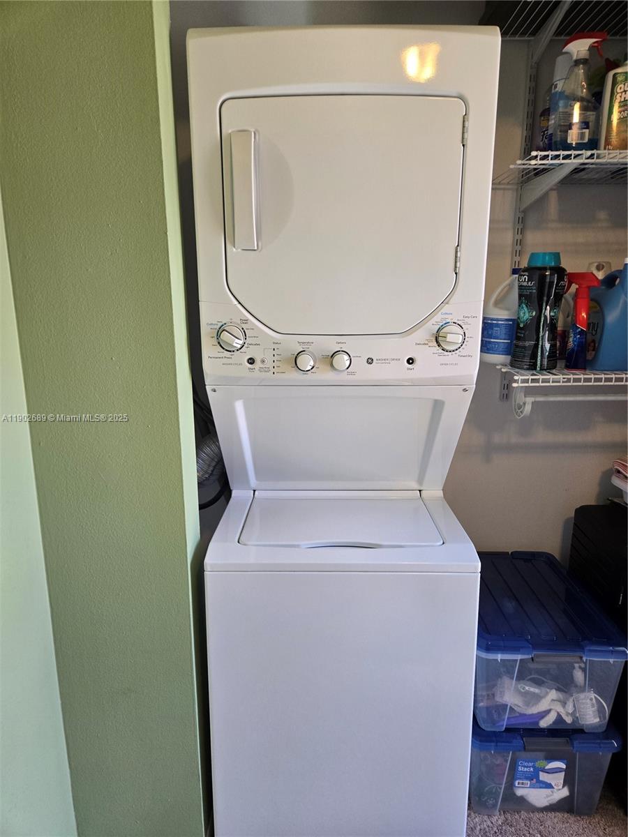 EMBARCADERO CONDO - Residential