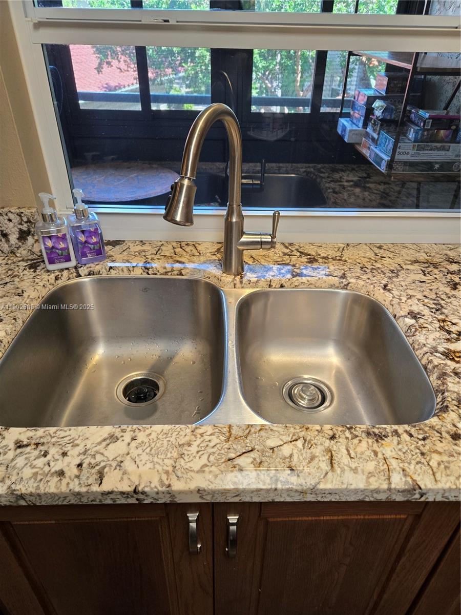 EMBARCADERO CONDO - Residential